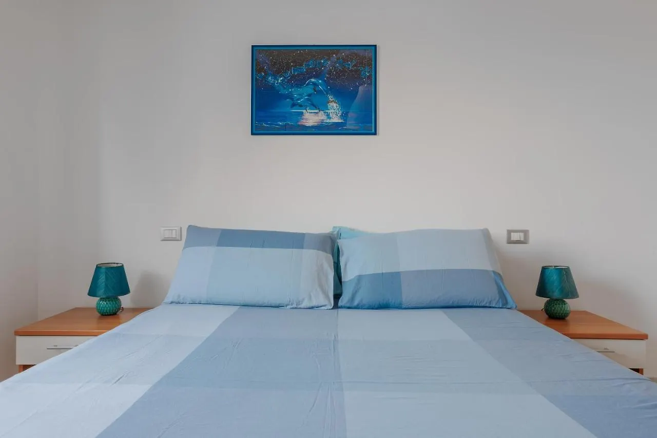 City Center Apartment オルビア 0*,