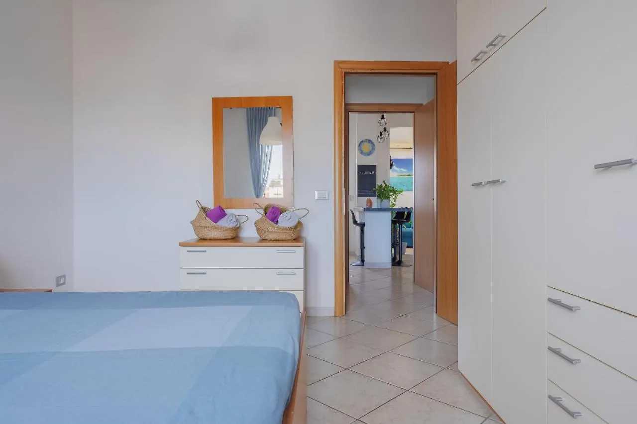 City Center Apartment オルビア 0*,